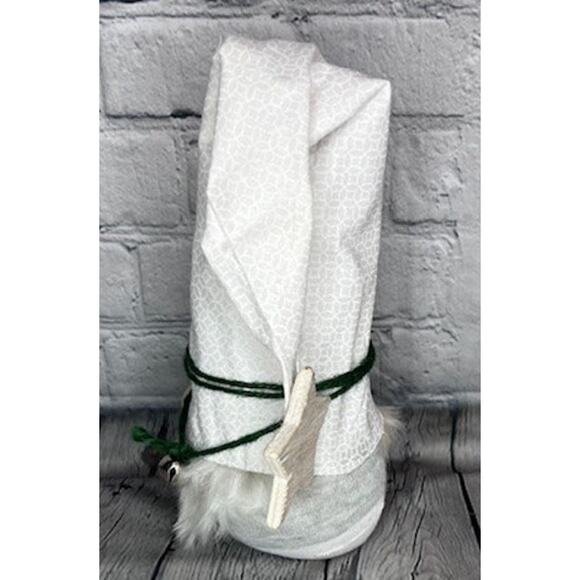 Homemade White Felt Wood Button & Star Green Felt Yarn Silver Bell Sock Gnome - Picture 4 of 6